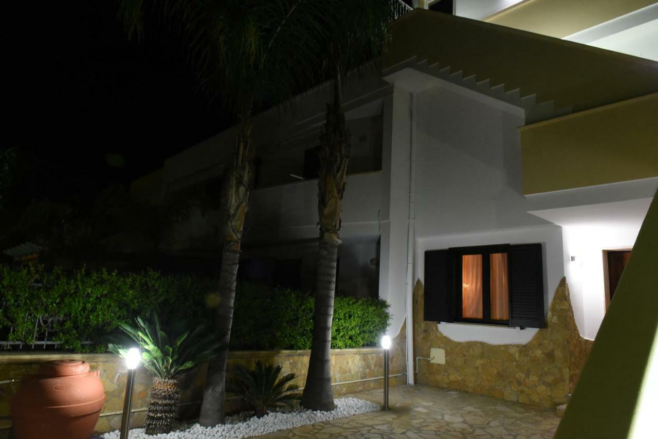 B&B Lady Jolanda Porto Cesareo Exterior foto